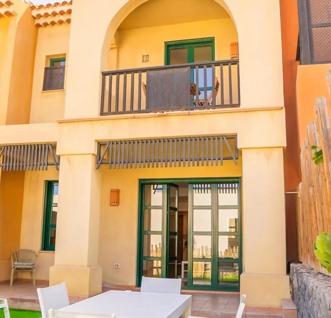 Apartamento Villa Luisa - Relax With Ocean View And Pool San Miguel de Abona España
